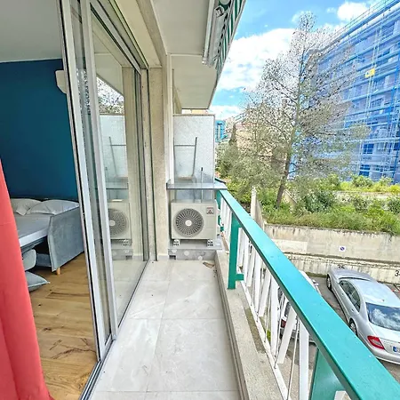 Courtyard Promenade Appartement Nice